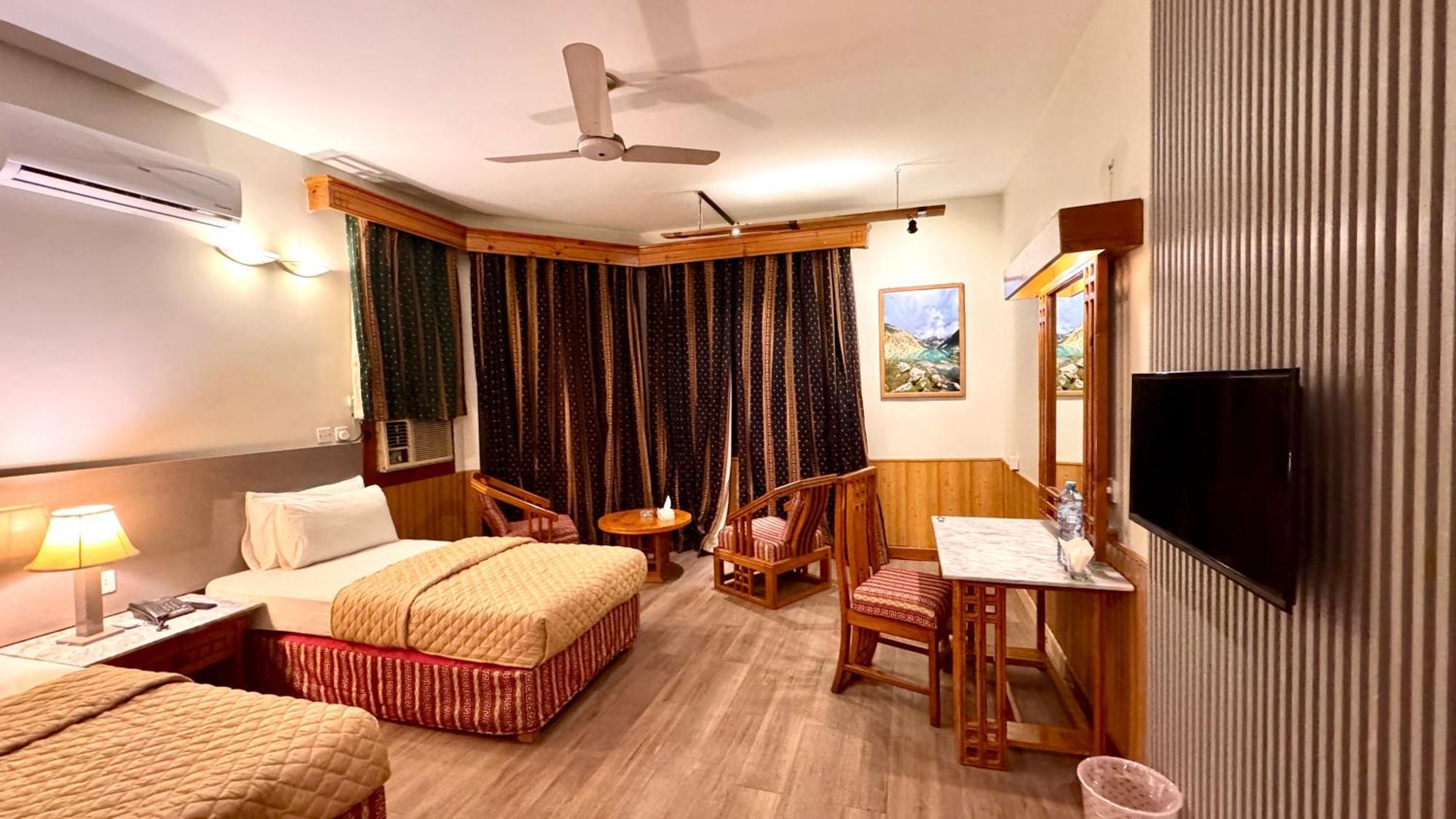 Rock City Resort Mingora 외부 사진